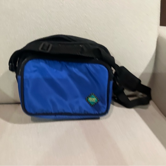 Vintage sport zone bag/ fanny pack - Picture 3 of 4